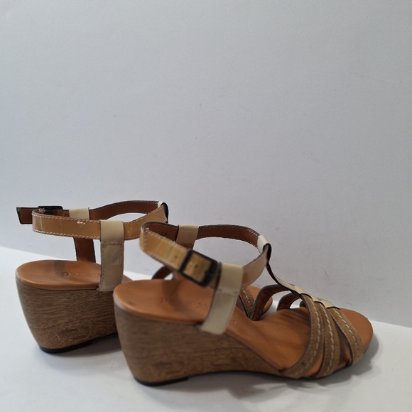 Paul Green Classic Designer Tan Phoenix Leather Quiet Luxury Wedge Shoes Size 5 - Picture 9 of 13